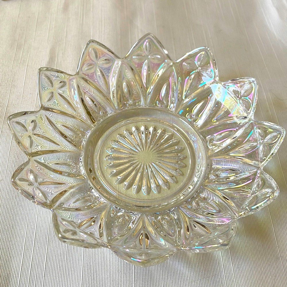 Iridescent clear Federal glass lotus petals bowl candy dish 5.5”